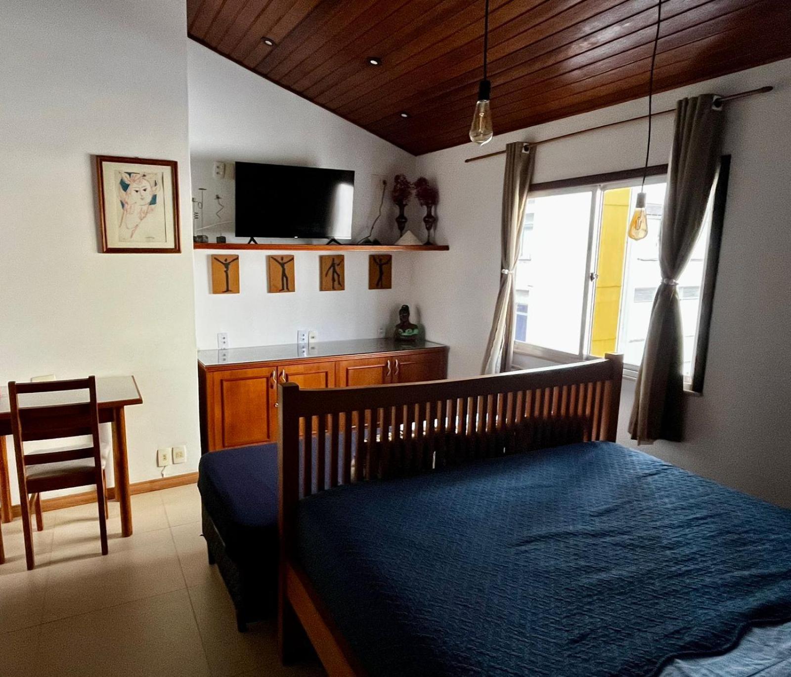 Deluxe Double Room Bath